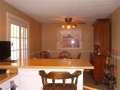 3rd image of 4301 Williamsport Dr