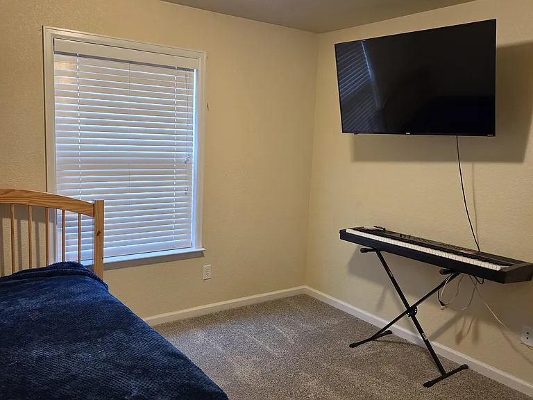 438 N Mitford Dr — Photo 19