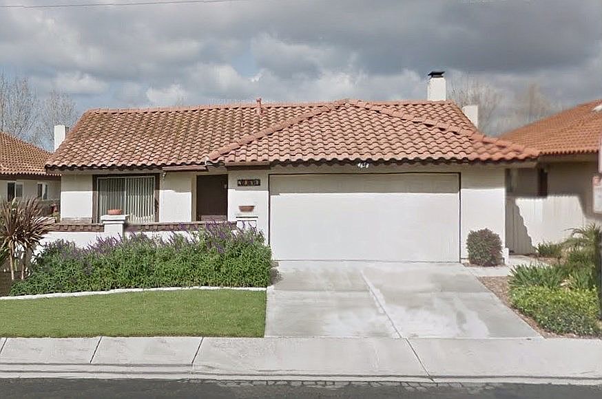 1st image of 4858 Gardenia St