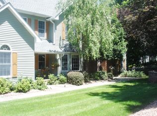 20 New Star Ridge Rd, Sparta, NJ 07871