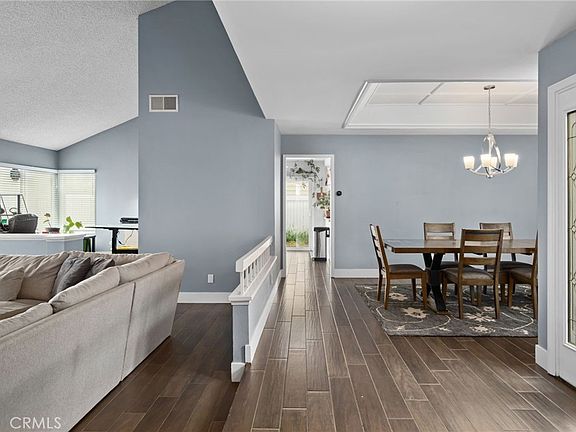 4th image of 5810 Greens Dr