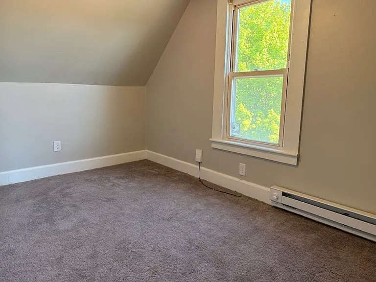 558 E Main St #3 — Photo 10