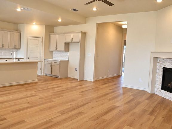 4th image of 7037 25th St