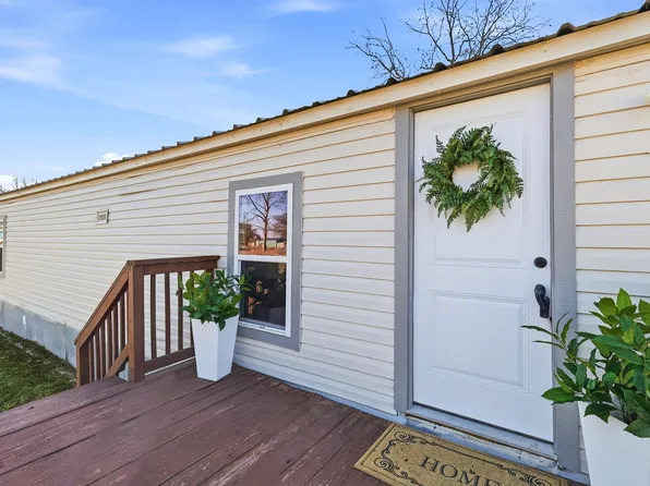 231 Seminole Trl, Weatherford, TX 76087