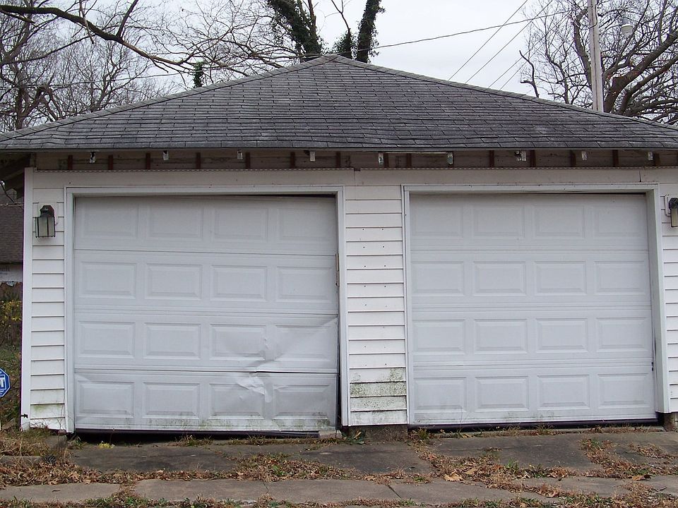 2nd image of 1101 S Highland Ave