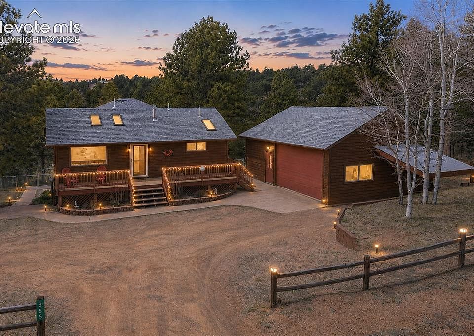 1st image of 355 Maroon Lake Cir