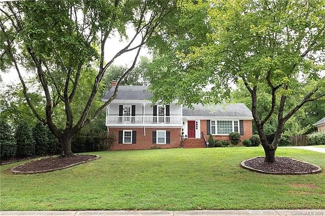 1st image of 4117 Bridgewood Ln
