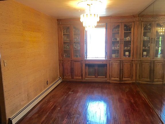 5th image of 556 E 80th St #2
