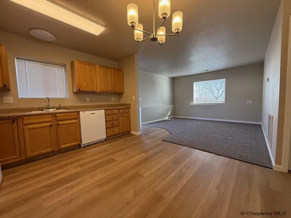 200 W Country West Rd #1C, Cheyenne, WY 82007