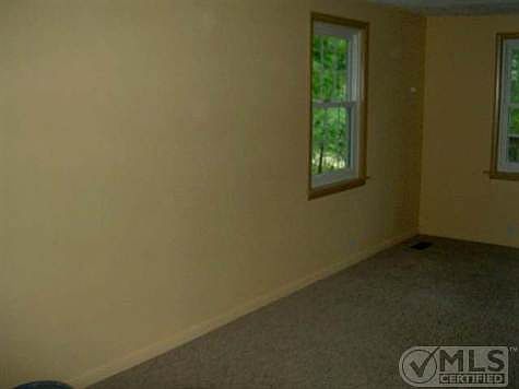 5th image of 5918 Honey Dr