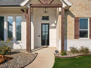 459 Red Bird Dr, Springtown, TX 76082