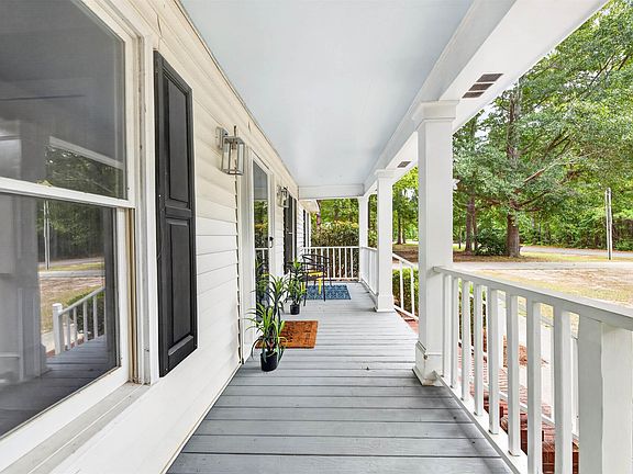 4th image of 3811 Fletcher St