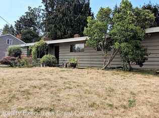 23720 77th Ave W, Edmonds, WA 98026