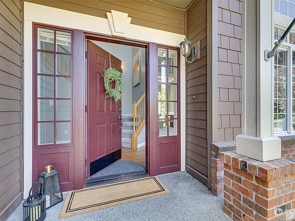 3rd image of 6502 156th Street SE