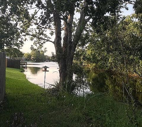 2nd image of 1953 Oak Water Dr