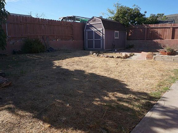 4th image of 624 San Juhn St