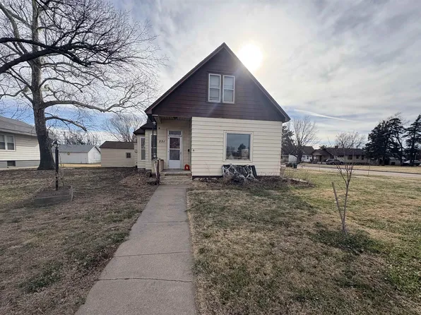 221 W Broadway St, Stafford, KS 67578