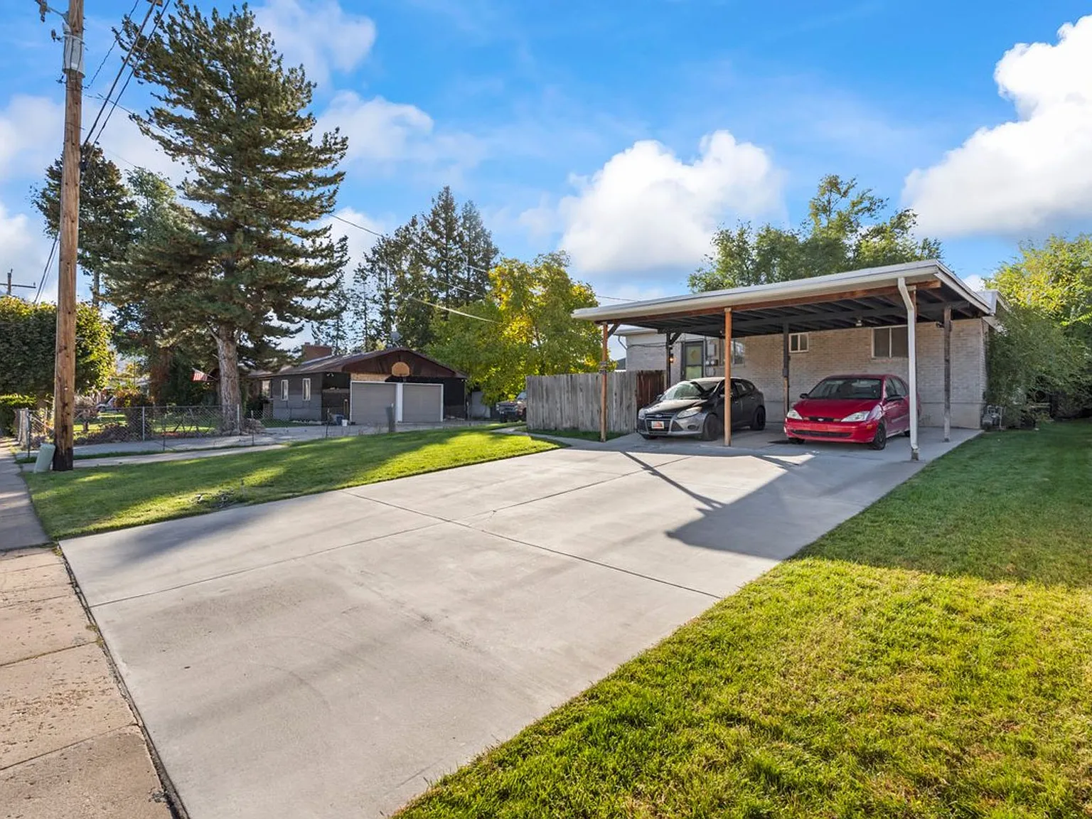 Washington Terrace Duplex — Photo 4