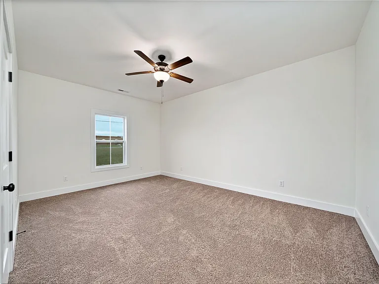 251 Baylor Ct — Photo 7