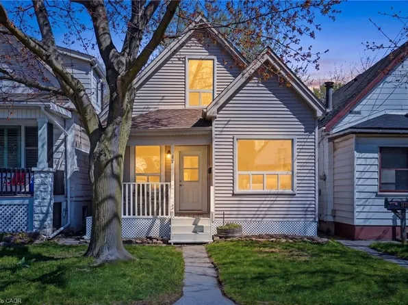 95 E 23rd St, Hamilton, ON L8V 2W7