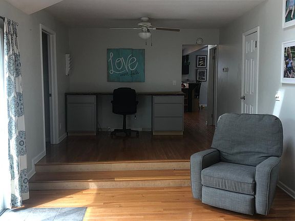 5th image of 7311 Edgewater Dr