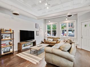 2328 N Oakley Ave APT 1E, Chicago, IL 60647