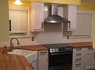 1408 W Thirteen Mile Rd, Royal Oak, MI 48073