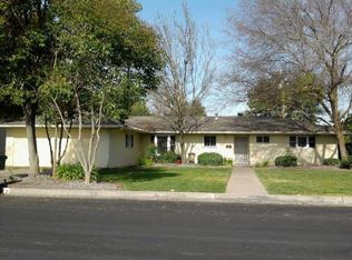 912 Sonoma Ave, Chowchilla, CA 93610