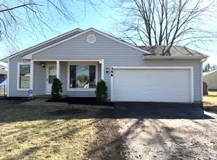 346 Danbury Dr, Naperville, IL 60565