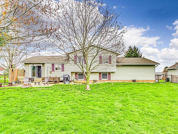  completed fence backyard