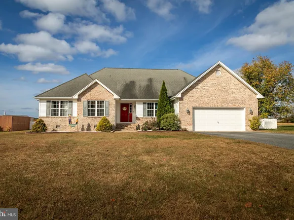 1446 E Sandy Acres Dr, Salisbury, MD 21804