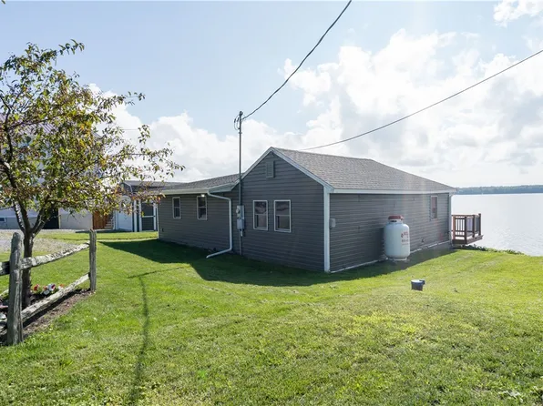 17707 County Route 59, Dexter, NY 13634