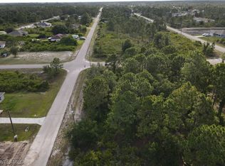 2620 41st St W, Lehigh Acres, FL 33971