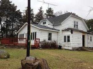 W1838 Evergreen Ln, Montello, WI 53949