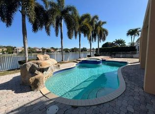 4957 SW 167th Ave, Hollywood, FL 33027