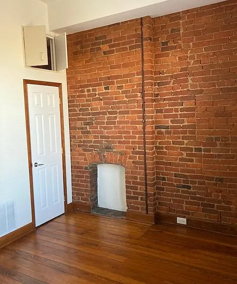 2 Saint James Ave #2 — Photo 1