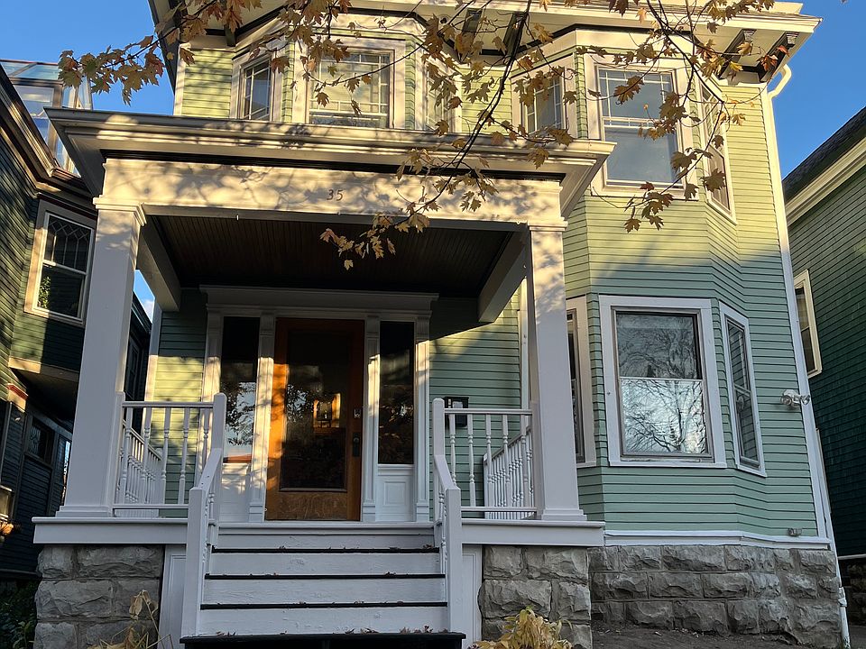 1st image of 35 Granger Pl #1