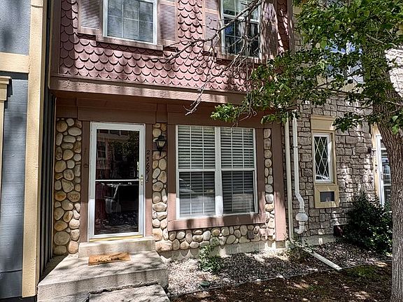 2nd image of 2569 E Nichols Cir