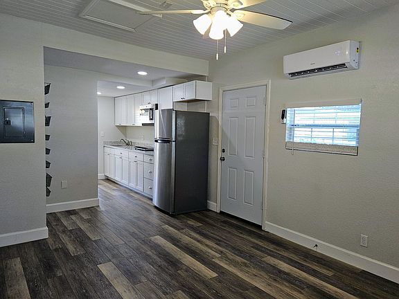 5th image of 1507 Charm Ln #2