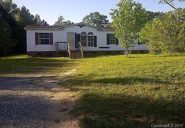 1st image of 107 Greenwood Dr