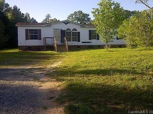 107 Greenwood Dr, Grover, NC 28073