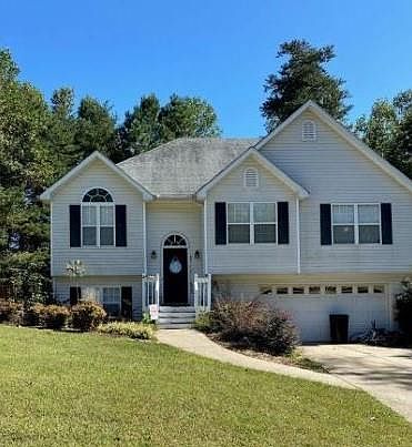 1st image of 65 Greenwood Park Way