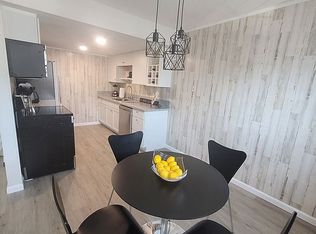 6508 E 128th St, Grandview, MO 64030