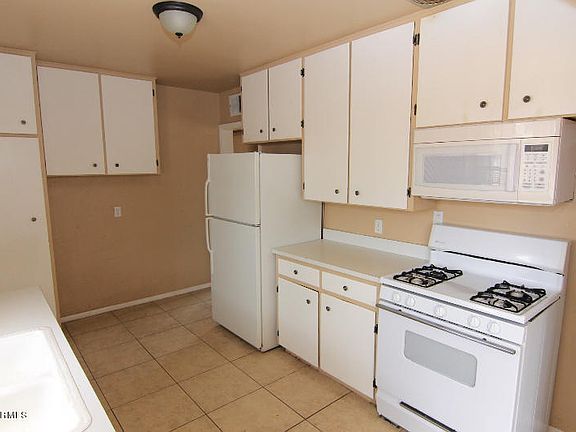 4th image of 751 W Roosevelt Ave