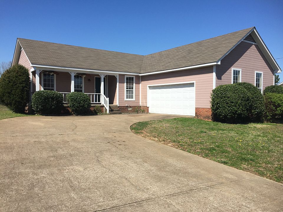 1st image of 29 Clement Dr
