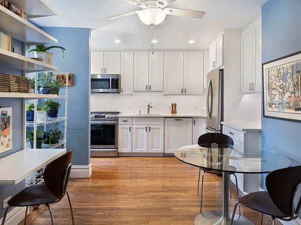 235 E 22nd St APT 6H, New York, NY 10010