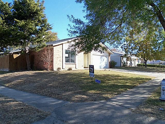 1st image of 8017 Trimble Dr