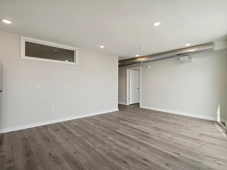 5310 Whitby Ave #305 — Photo 8