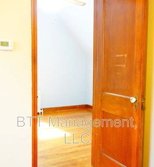 806 Houston Ave #2 — Photo 37