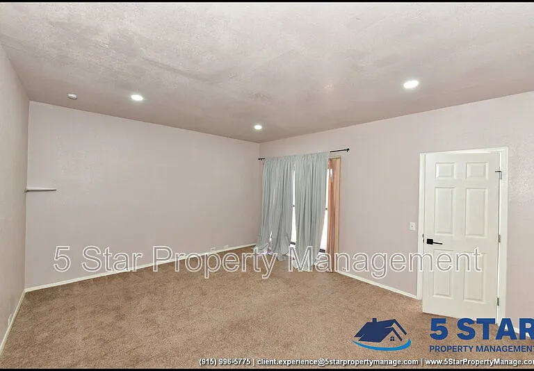 3212 Canyon Point Ln — Photo 32